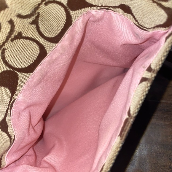 *SOLD* Coach crossbody purse - Picture 8 of 12